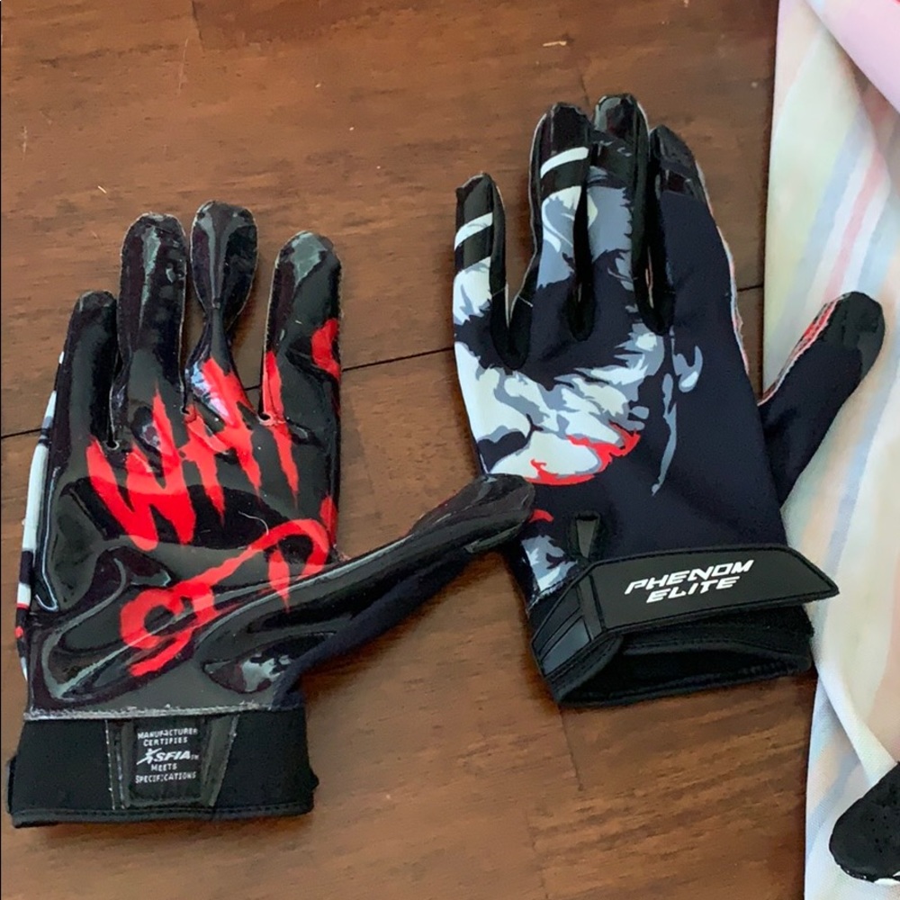 Football Gloves Adult XL